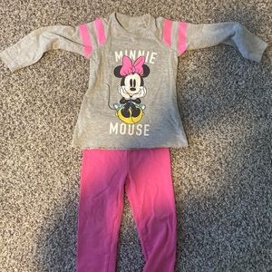 2T Minnie Mouse long sleeve shirt and leggings